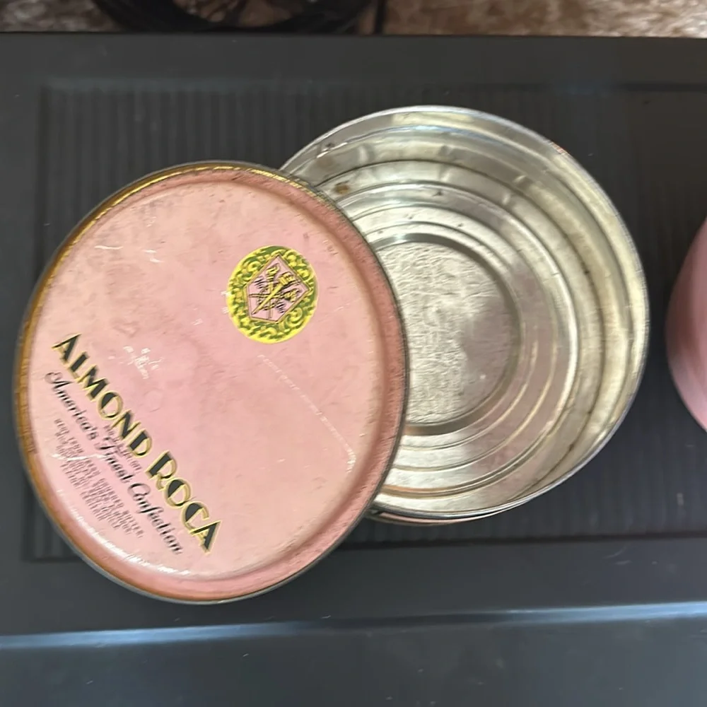 💜💜 Vintage Almond Roca Metal Container Made in the USA